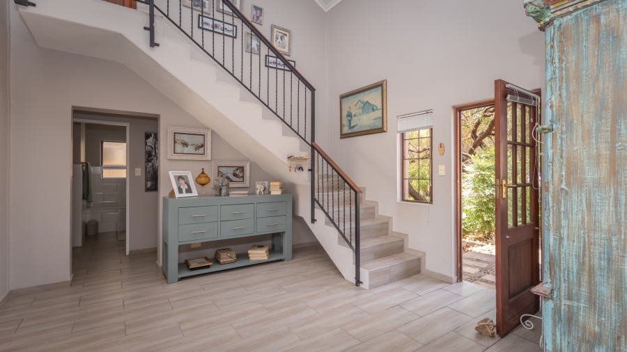 3 Bedroom Property for Sale in The Coves North West